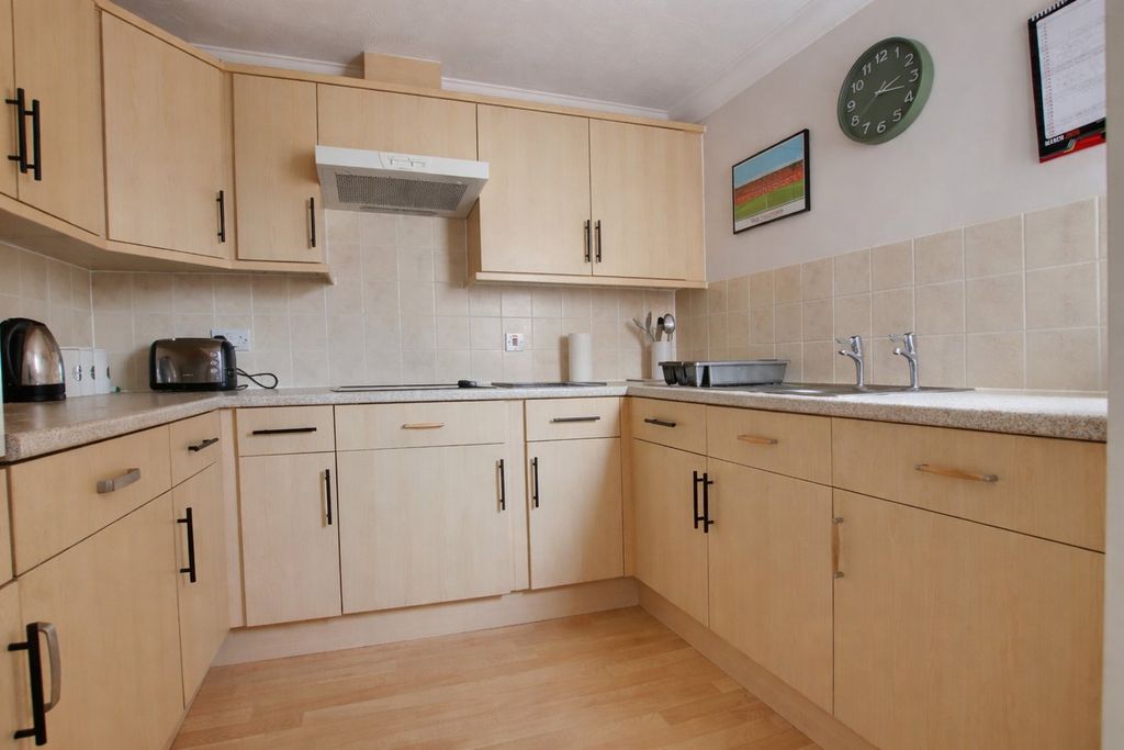 Additional image 3 of 1 bed flat for saleTylers Close, Lymington, Lymington SO41