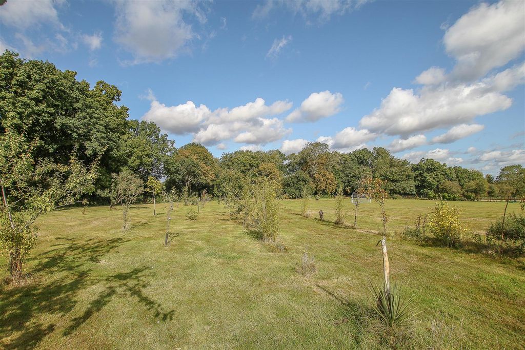 Additional image 46 of 6 bed detached house for saleHay Green Lane, Hook End, Brentwood CM15