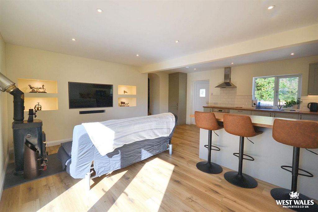 Additional image 5 of 4 bed detached house for saleAbercych, Boncath SA37