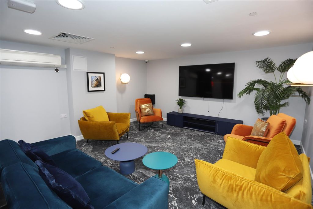 Additional image 10 of 1 bed flat for saleDowntown, Salford M5