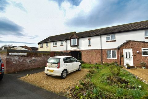 Yardley Close Gold Sub, Portsmouth, Hampshire PO3