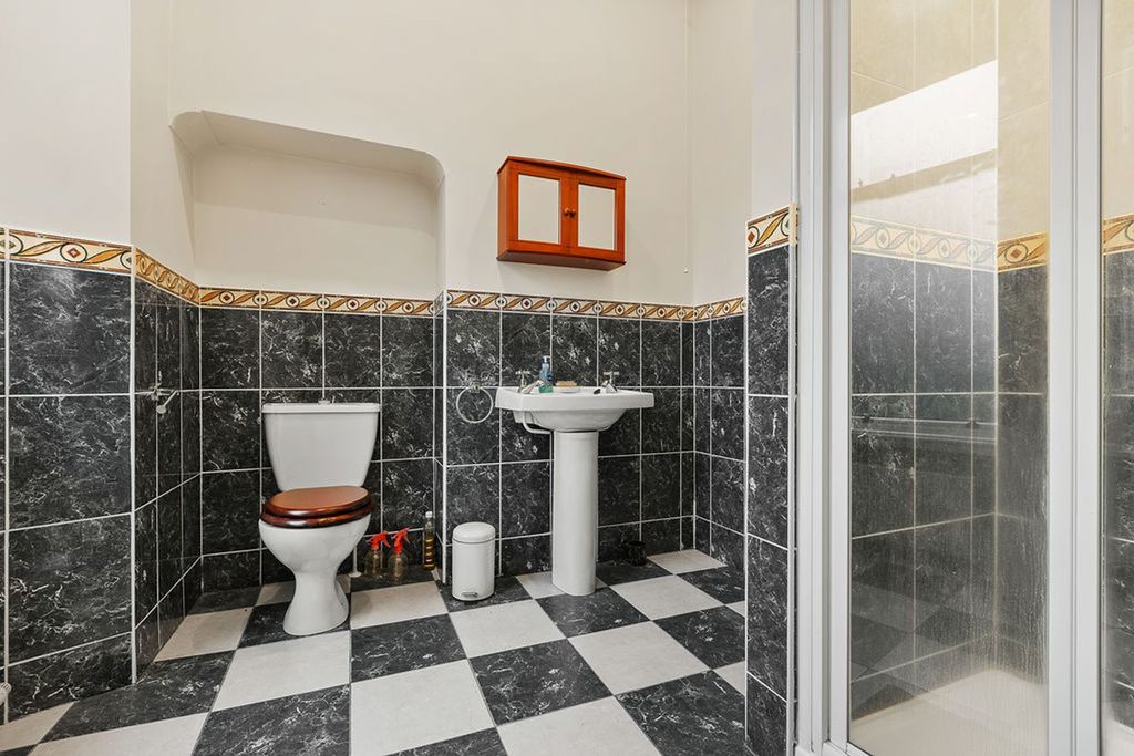 Additional image 21 of 2 bed flat for saleRedheugh Court, Kilbirnie KA25