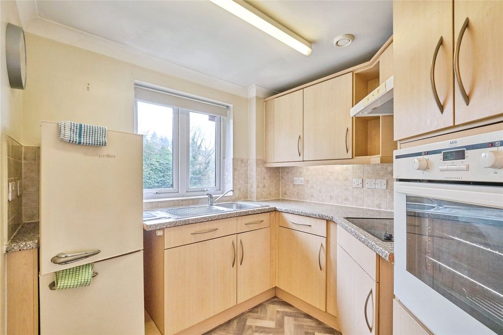 Additional image 3 of 1 bed flat for saleFarthings Court, Bridgnorth WV16