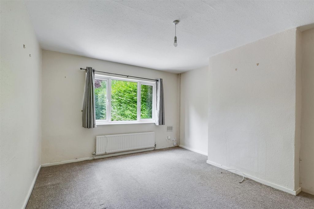 Additional image 2 of 3 bed property for saleWollaton Road, Beeston, Nottingham NG9