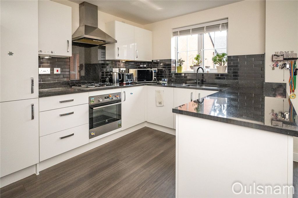 Additional image 7 of 4 bed detached house for saleCopse Wood Way, Bromsgrove, Worcestershire B61