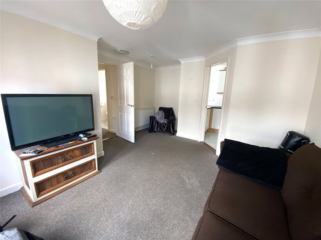 Additional image 6 of 1 bed flat for saleThe Piazza, Bodmin, Cornwall PL31