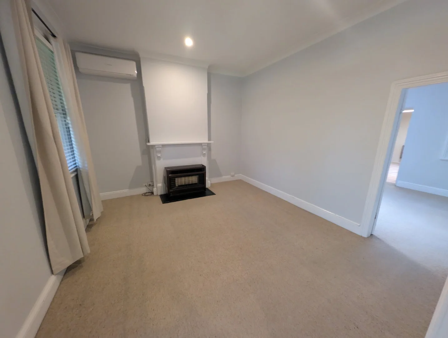 358 Peel Street, Bathurst NSW 2795 photo 3