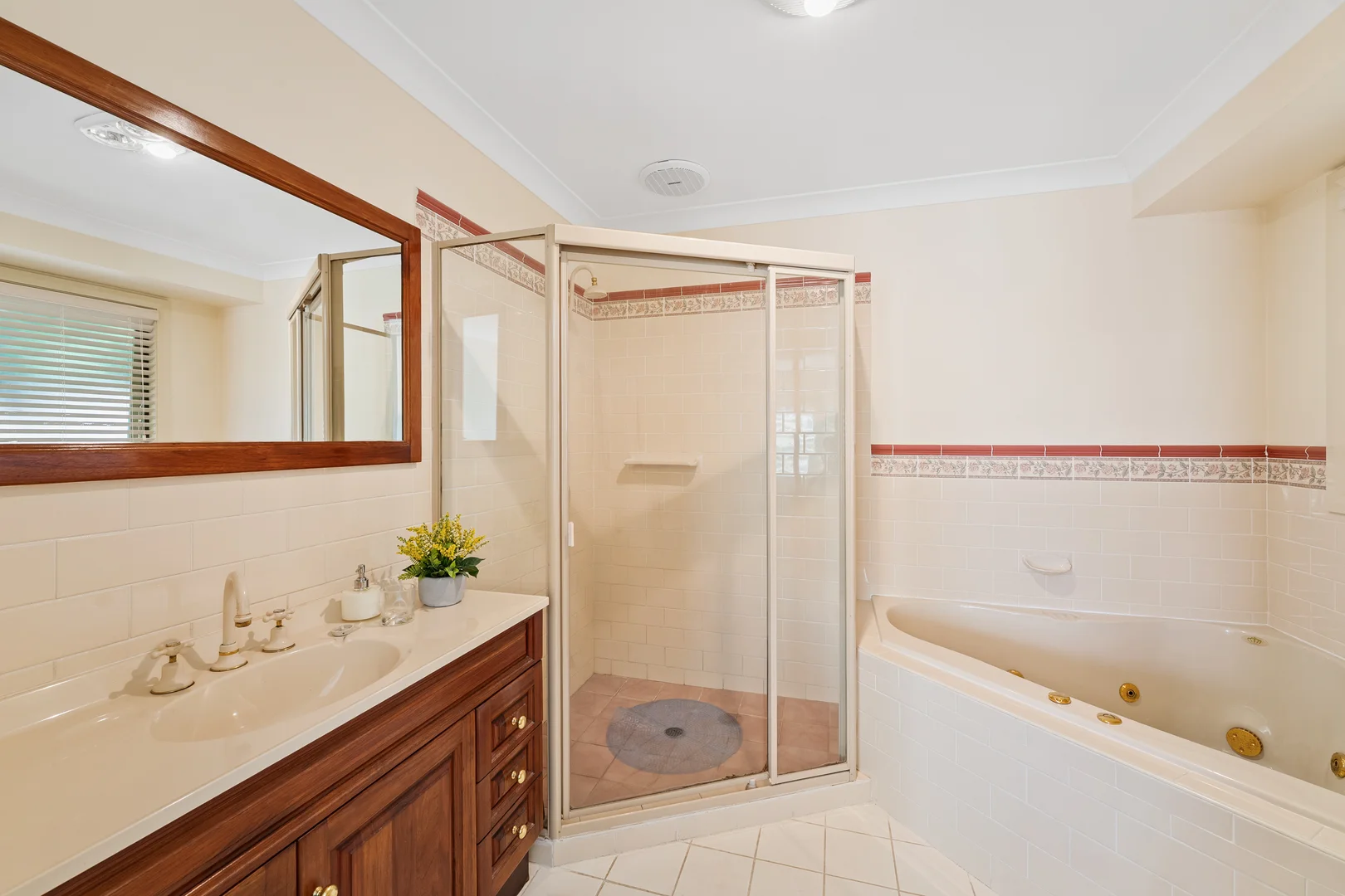 Additional image 7 of 35 Hillgrove Close, Ourimbah NSW 2258