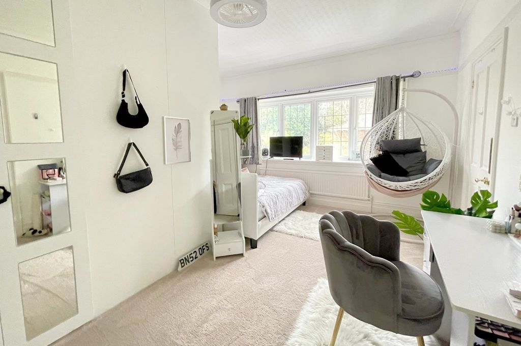 Additional image 20 of 6 bed detached house for saleTalbot Avenue, Talbot Woods, Bournemouth BH3
