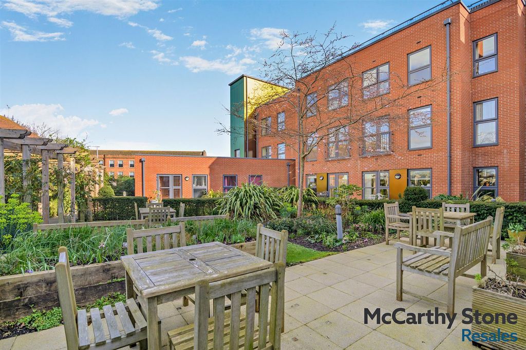Additional image 13 of 1 bed flat for saleBlake Court, Northgate, Bridgwater TA6