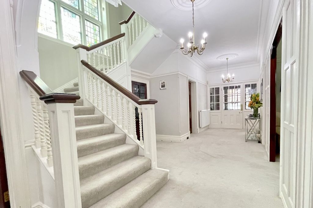 Additional image 13 of 6 bed detached house for saleTalbot Avenue, Talbot Woods, Bournemouth BH3