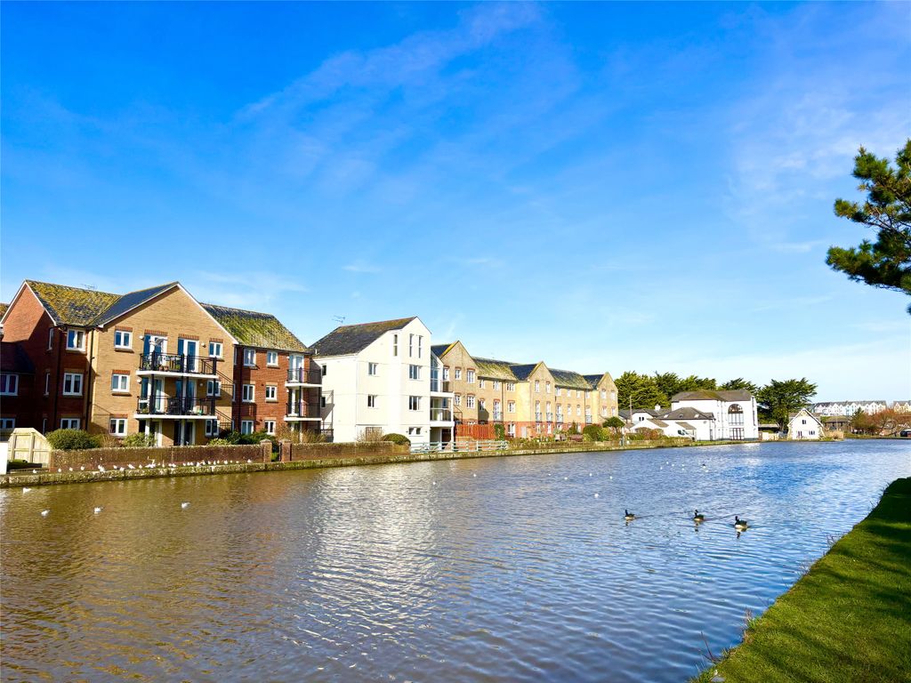 Additional image 7 of 1 bed flat for saleVicarage Road, Bude, Cornwall EX23