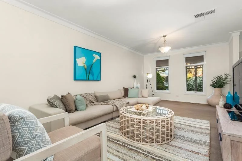13 Forster Street, Ivanhoe VIC 3079 photo 4
