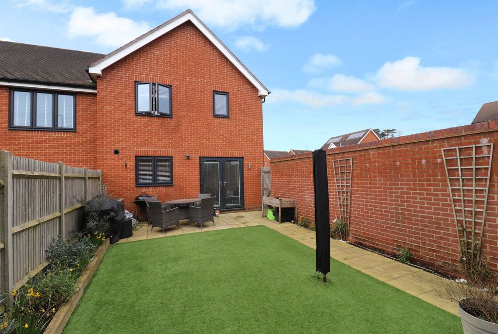 Additional image 16 of 3 bed semi-detached house for saleClaypit Copse, Bursledon SO31