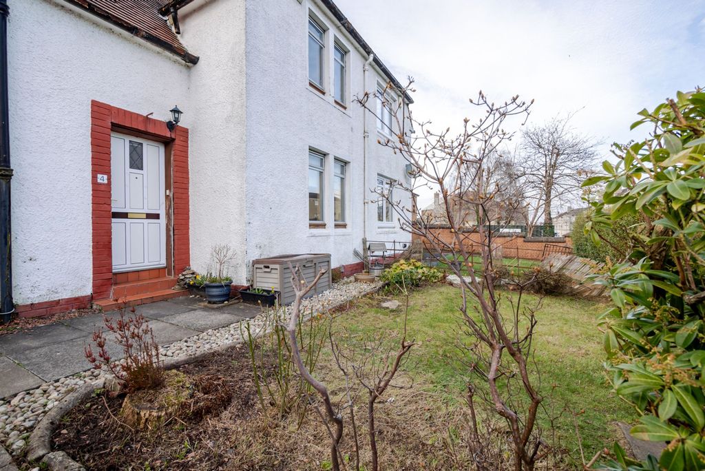 3 bed semi-detached house for saleCanal Avenue, Johnstone PA5