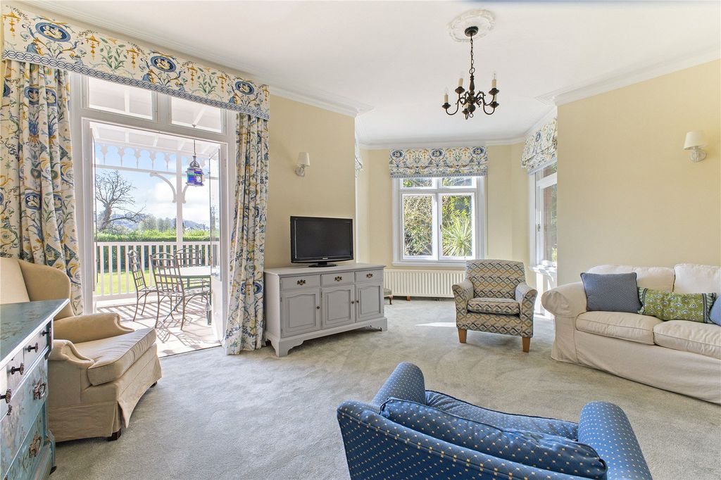 Additional image 6 of 8 bed detached house for saleDonkey Lane, Bourne End, Buckinghamshire SL8