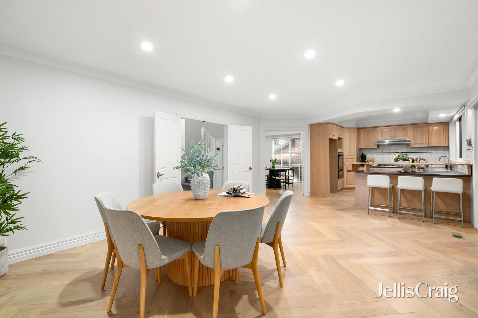 Additional image 5 of 24 Kimberley Way, Bulleen VIC 3105