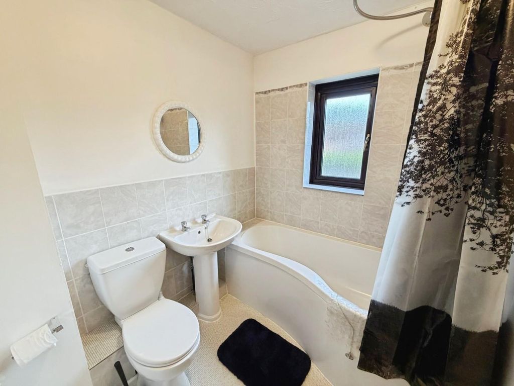 Additional image 8 of 1 bed property for saleRiverside Way, Brandon IP27