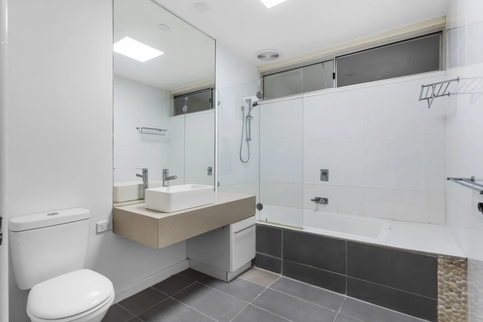 Additional image 8 of 360 Williamstown Road, Yarraville VIC 3013
