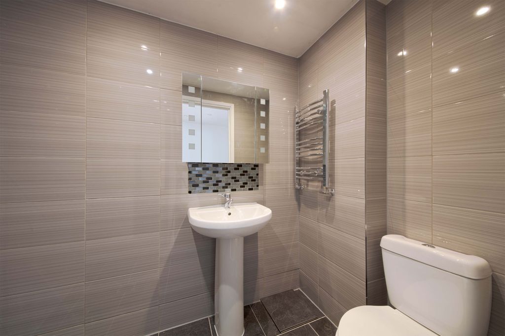 Additional image 9 of 3 bed detached house for saleHavelock Road, Maidenhead SL6