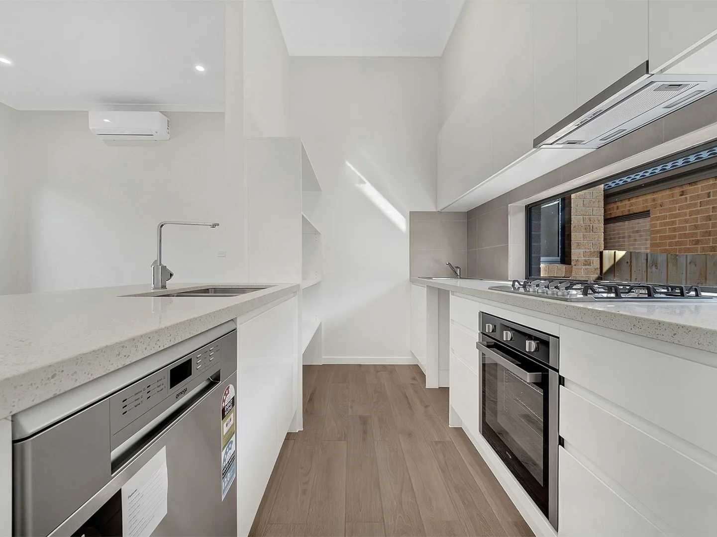 Additional image 2 of 3/32 Terrigal Crescent, Kilsyth VIC 3137
