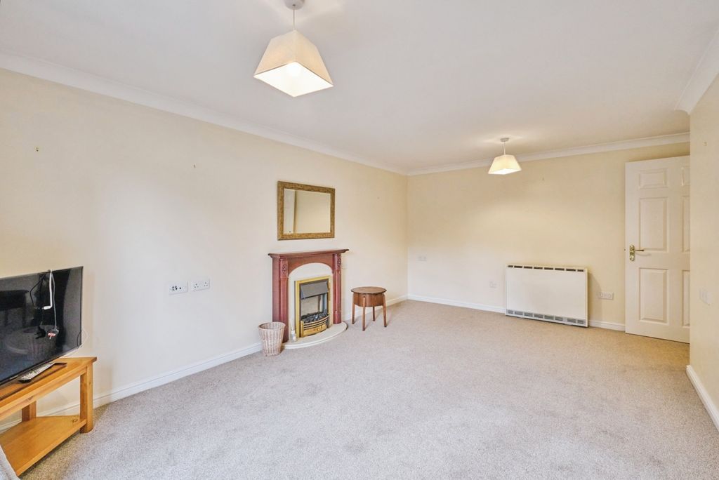 Additional image 3 of 1 bed flat for saleFarthings Court, Bridgnorth WV16