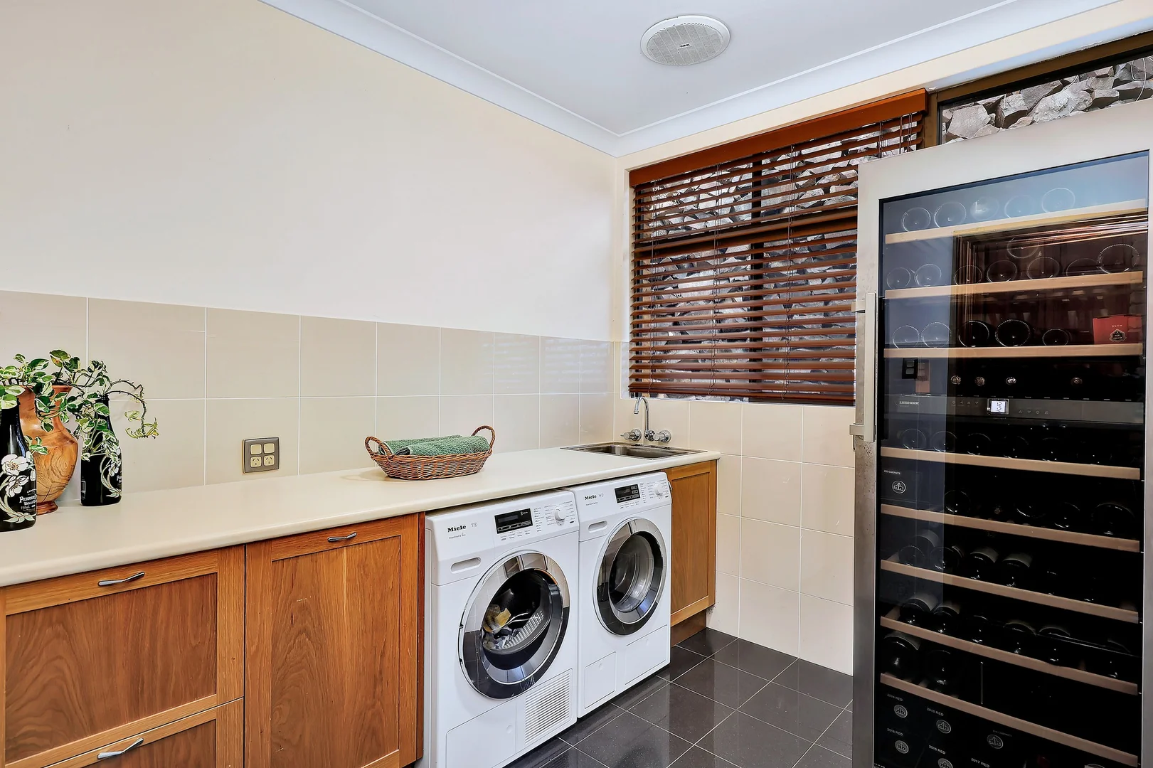 Additional image 20 of 44-46 Rehbein Avenue, Qunaba QLD 4670