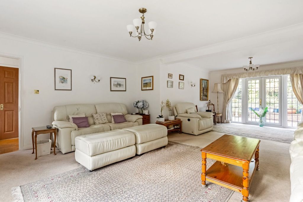 Additional image 6 of 6 bed country house for saleParsonage Lane, Farnham Common, Buckinghamshire SL2