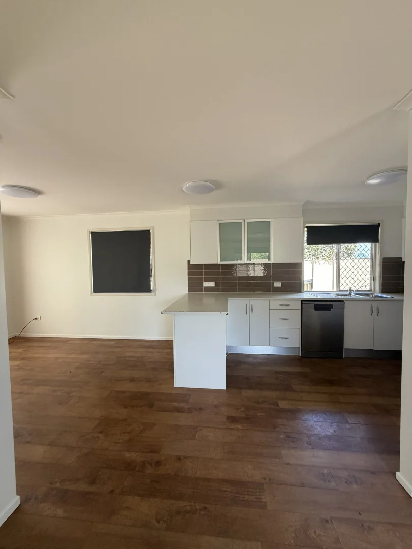 Additional image 4 of 57 Dundas St, Emerald QLD 4720