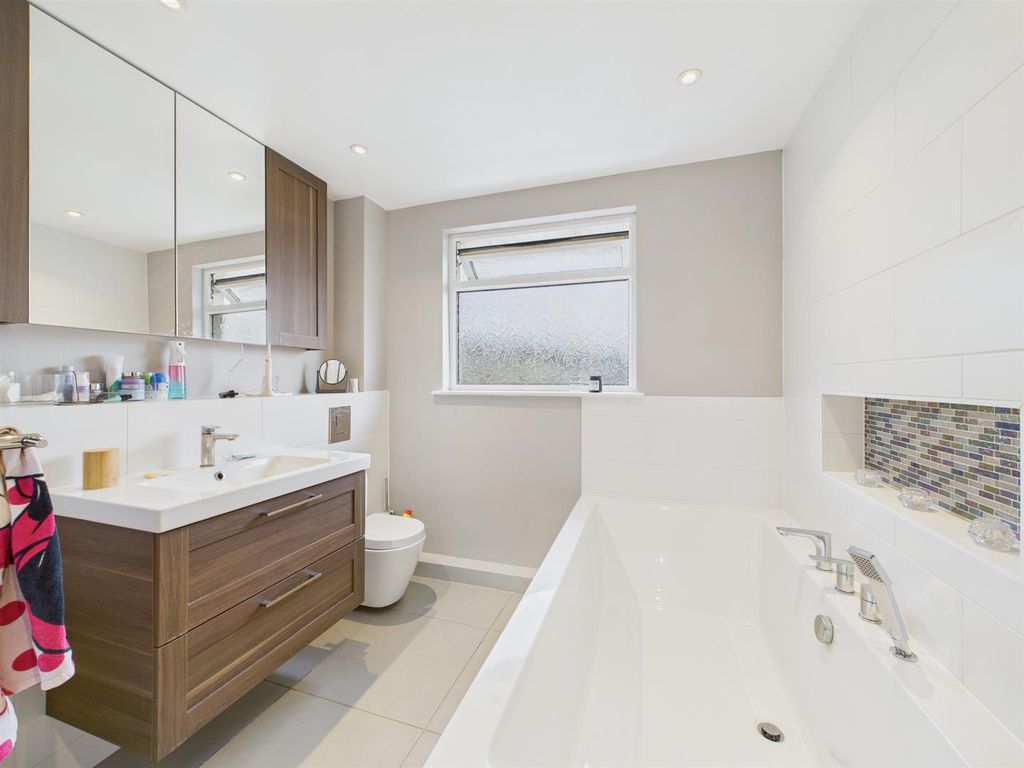 Additional image 11 of 4 bed semi-detached house for saleMowstead Road, Braunton EX33