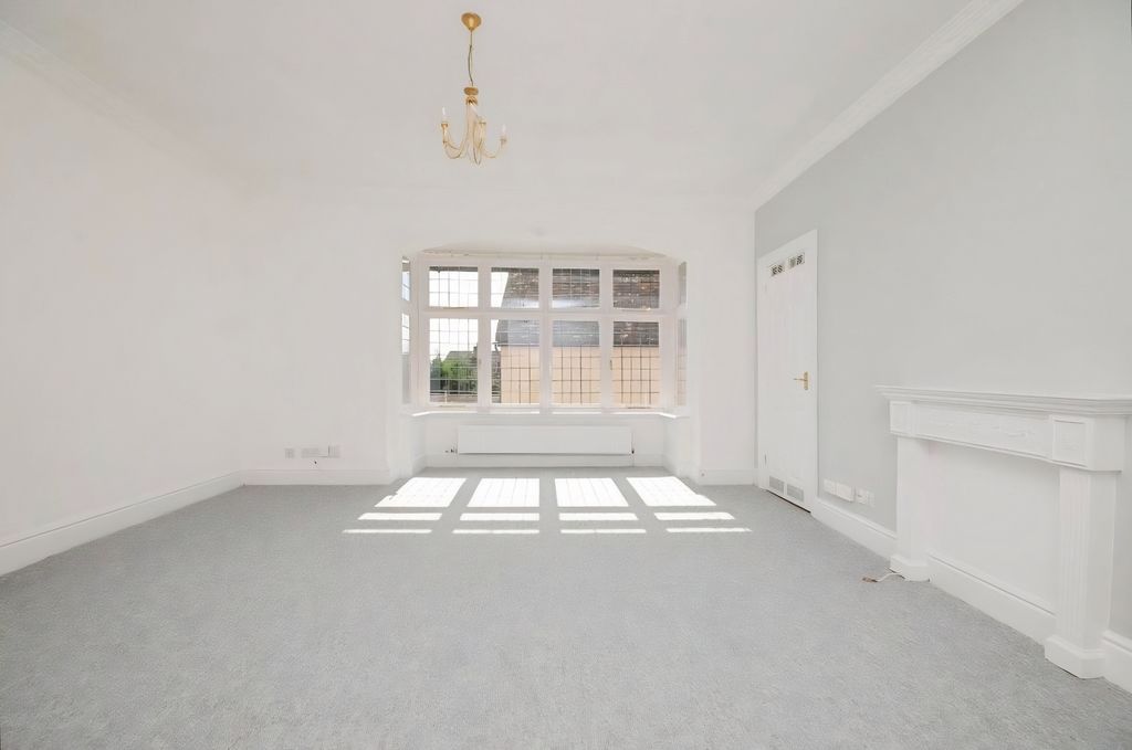 Additional image 5 of 2 bed flat for saleHadham Road, Bishops Stortford CM23