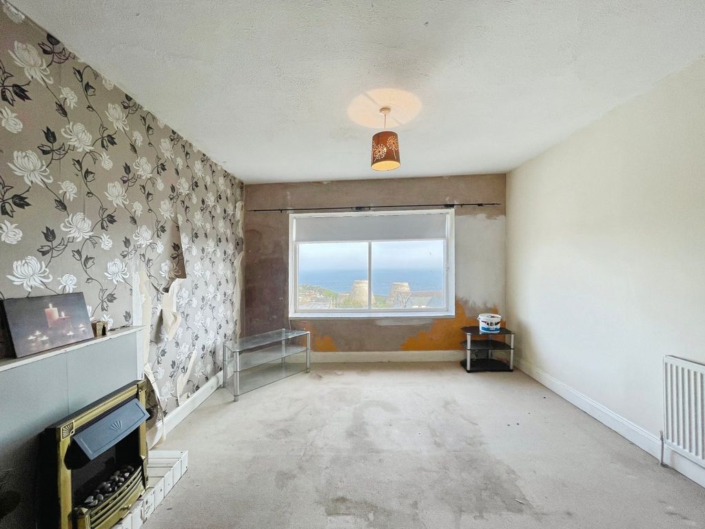 2 bed flat for sale16A High Street, Ilfracombe, Devon EX34 photo 4