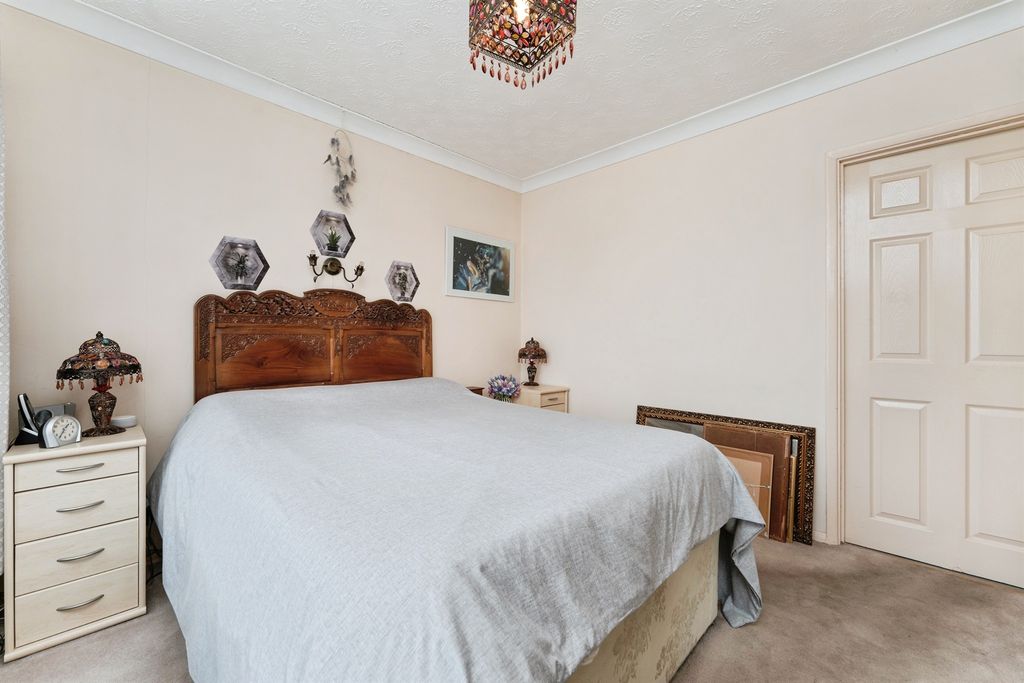 Additional image 11 of 3 bed detached bungalow for saleSt. Margarets Drive, Brandon IP27