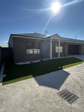 Additional image 2 of 1A & 1B Campbell Street, Colac VIC 3250