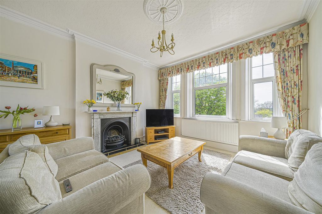 Additional image 9 of 4 bed flat for saleHighland Road, Bromley BR1