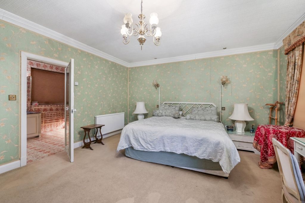 Additional image 10 of 5 bed detached house for saleSouth Hill Road, Bromley BR2