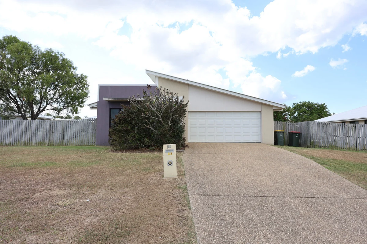 15 Marc Crescent, Gracemere QLD 4702
