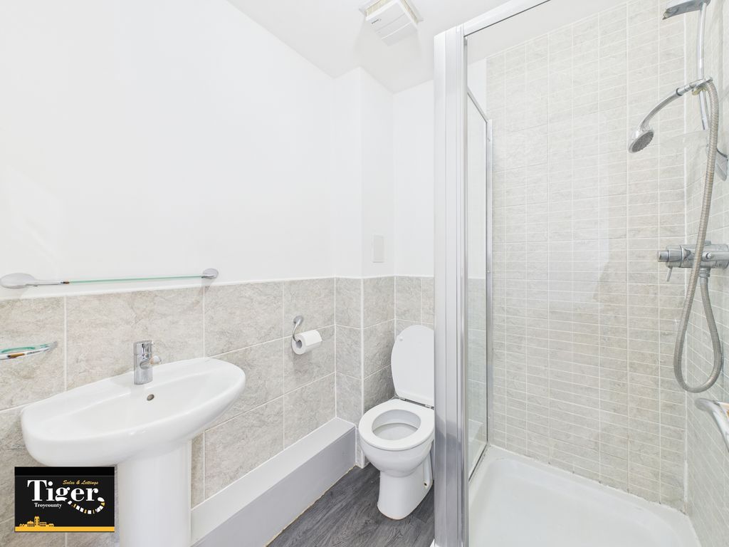 Additional image 14 of 2 bed flat for saleQueens Promenade, Bispham, Blackpool FY2