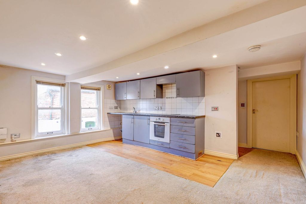 Additional image 2 of 1 bed flat for saleEast Street, Blandford Forum DT11