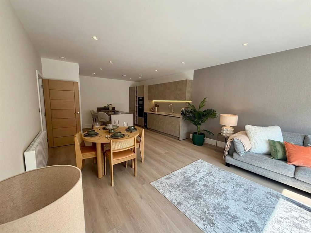Additional image 5 of 2 bed flat for saleOld Coleham Court, Coleham, Shrewsbury SY3