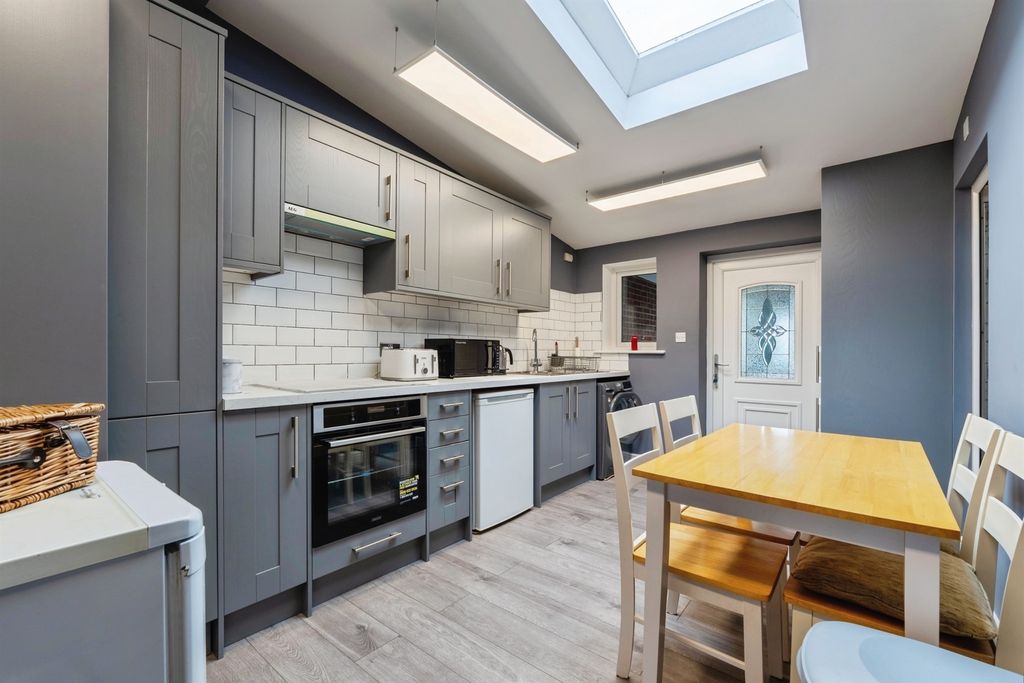 Additional image 7 of 4 bed detached bungalow for saleHeather Way, Brandon IP27