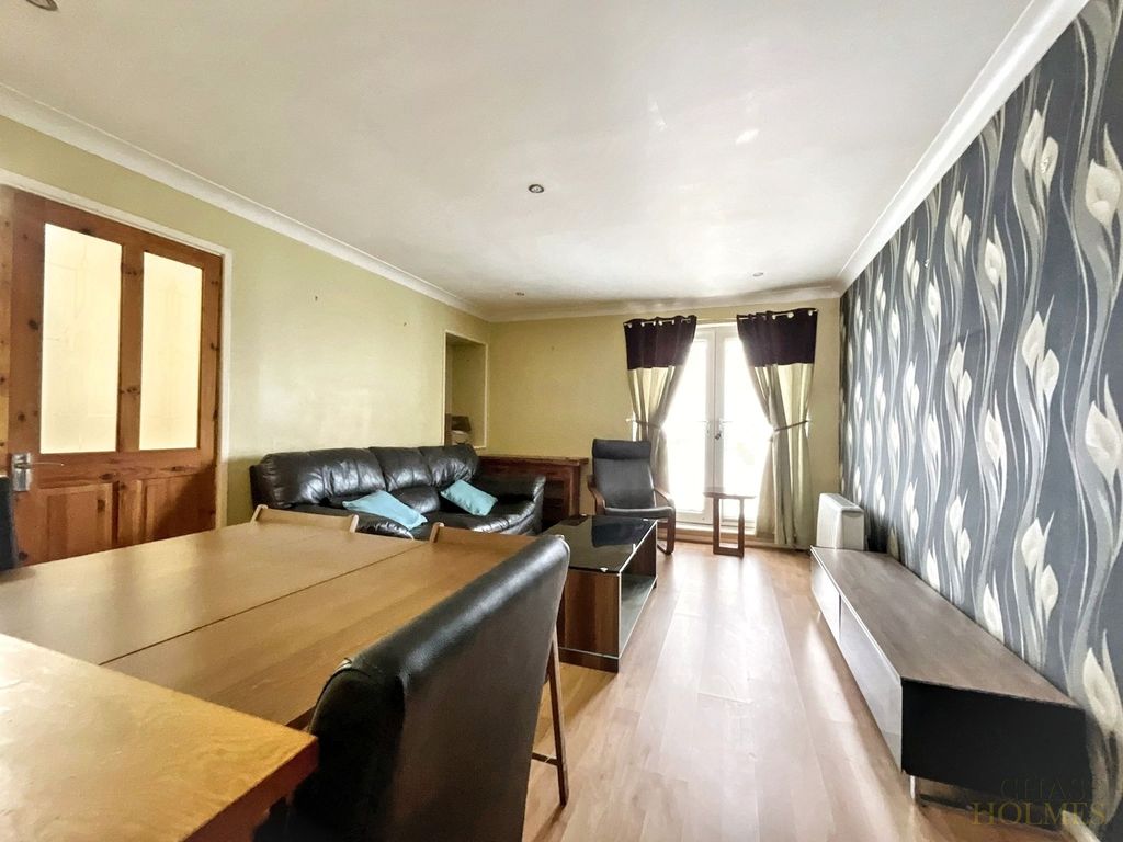 Additional image 3 of 2 bed flat for saleLeicester Way, Jarrow NE32