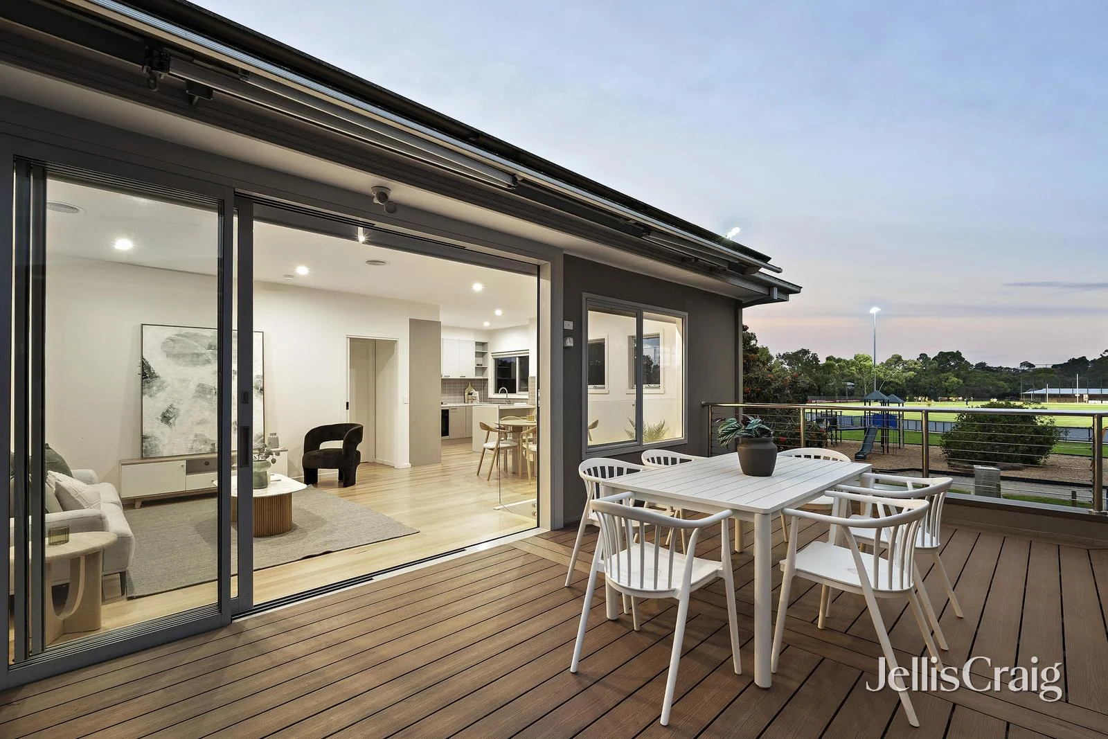 51 Melissa Street, Strathmore VIC 3041 photo 3