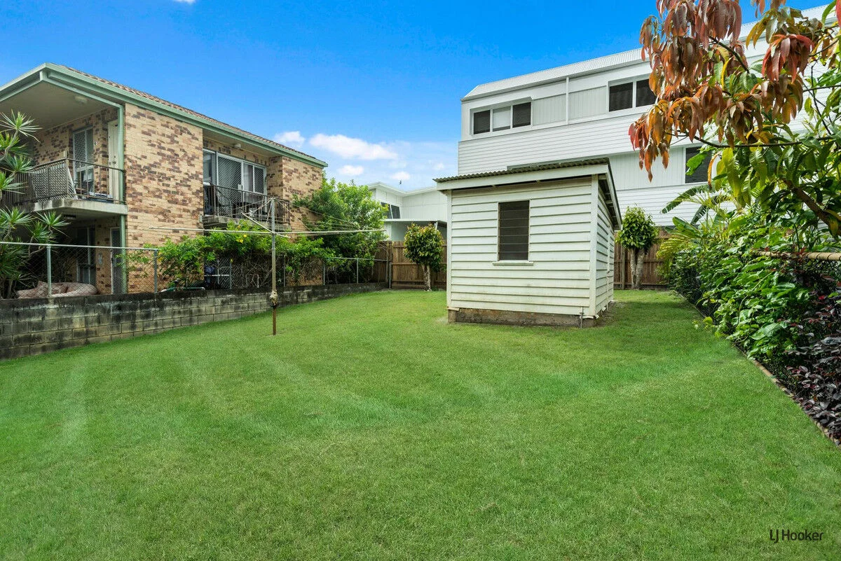 Additional image 6 of 17 Twenty Third Avenue, Palm Beach QLD 4221