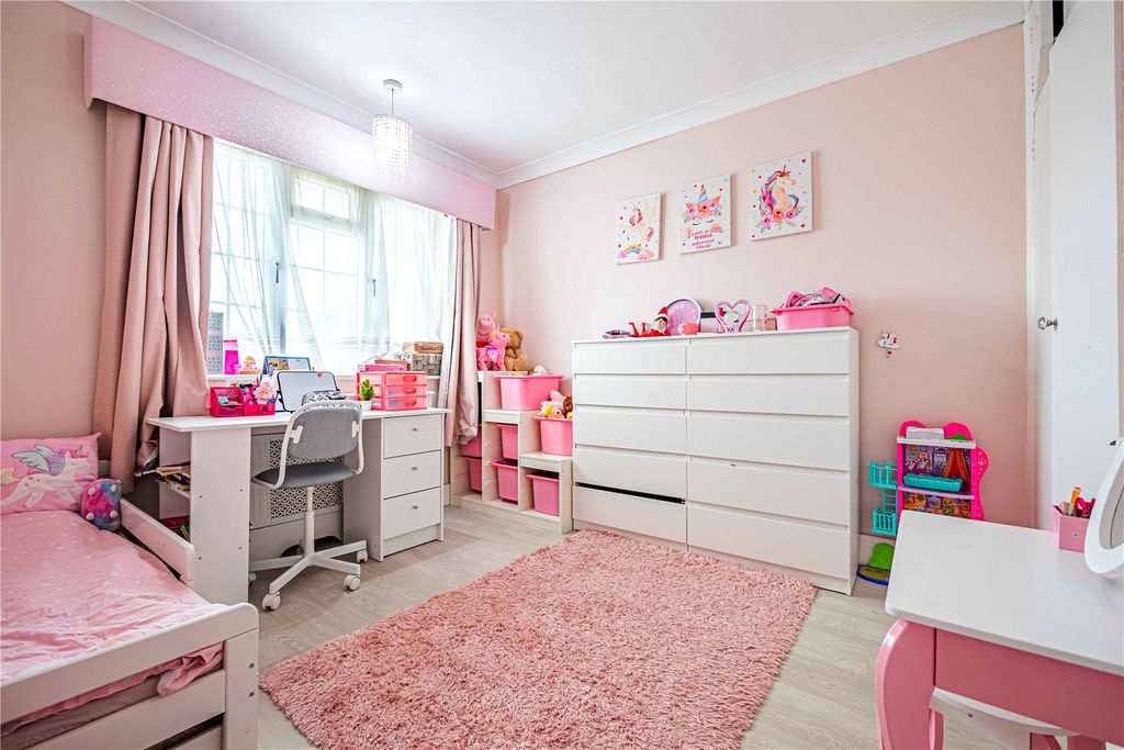 Additional image 16 of 4 bed semi-detached house for saleTheobald Street, Borehamwood, Hertfordshire WD6