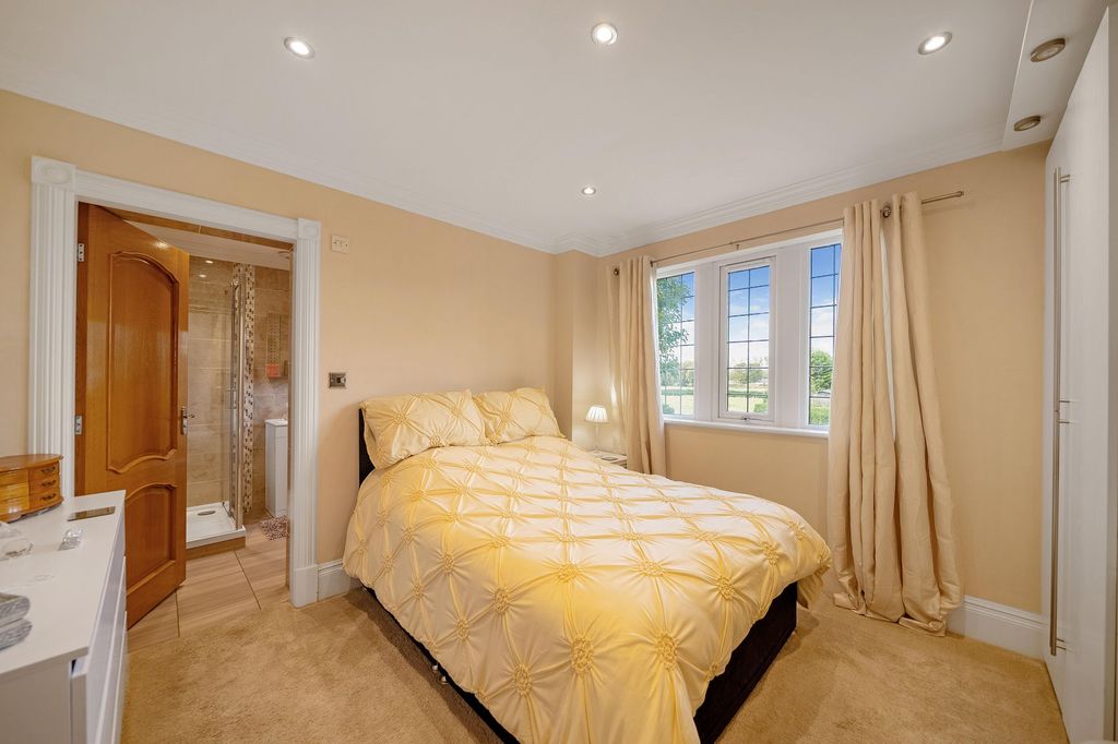 Additional image 38 of 5 bed detached house for saleDivision Lane, Blackpool FY4
