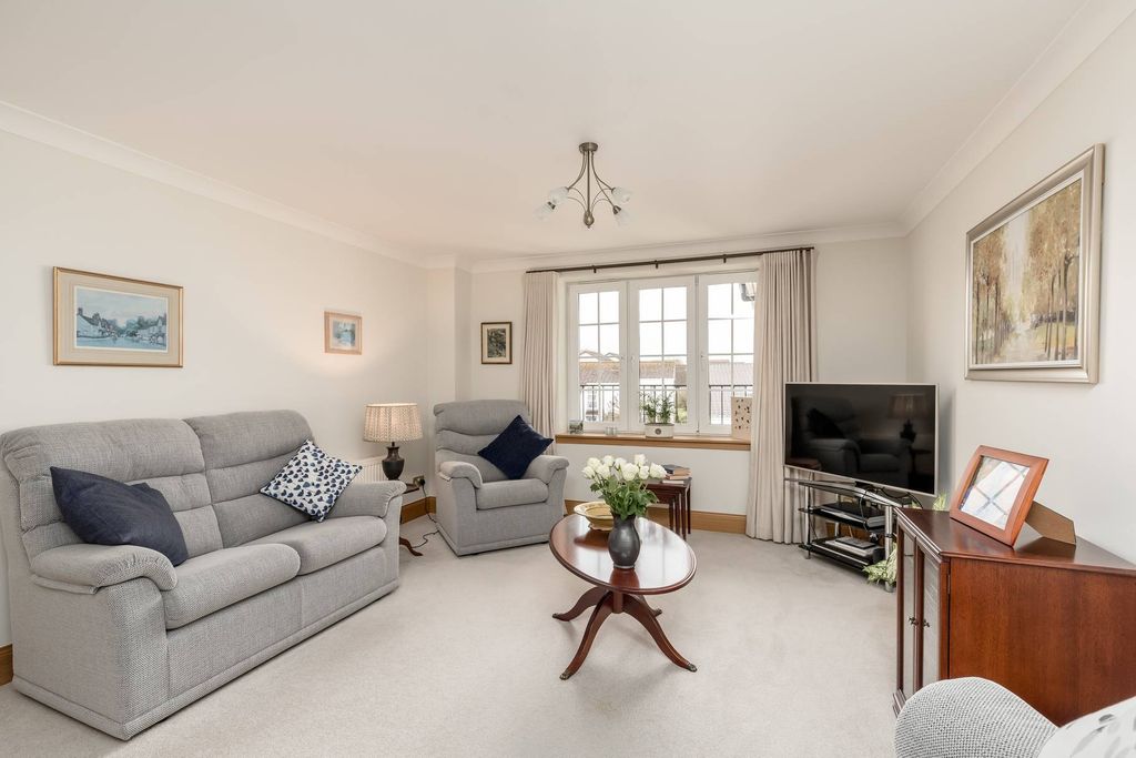 Additional image 4 of 2 bed flat for sale36 Ibris Place, North Berwick EH39