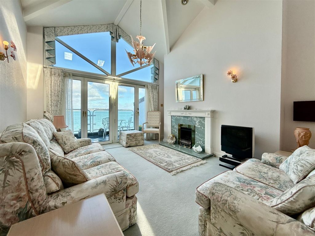 Additional image 4 of 2 bed flat for saleBerry Head Road, Brixham TQ5