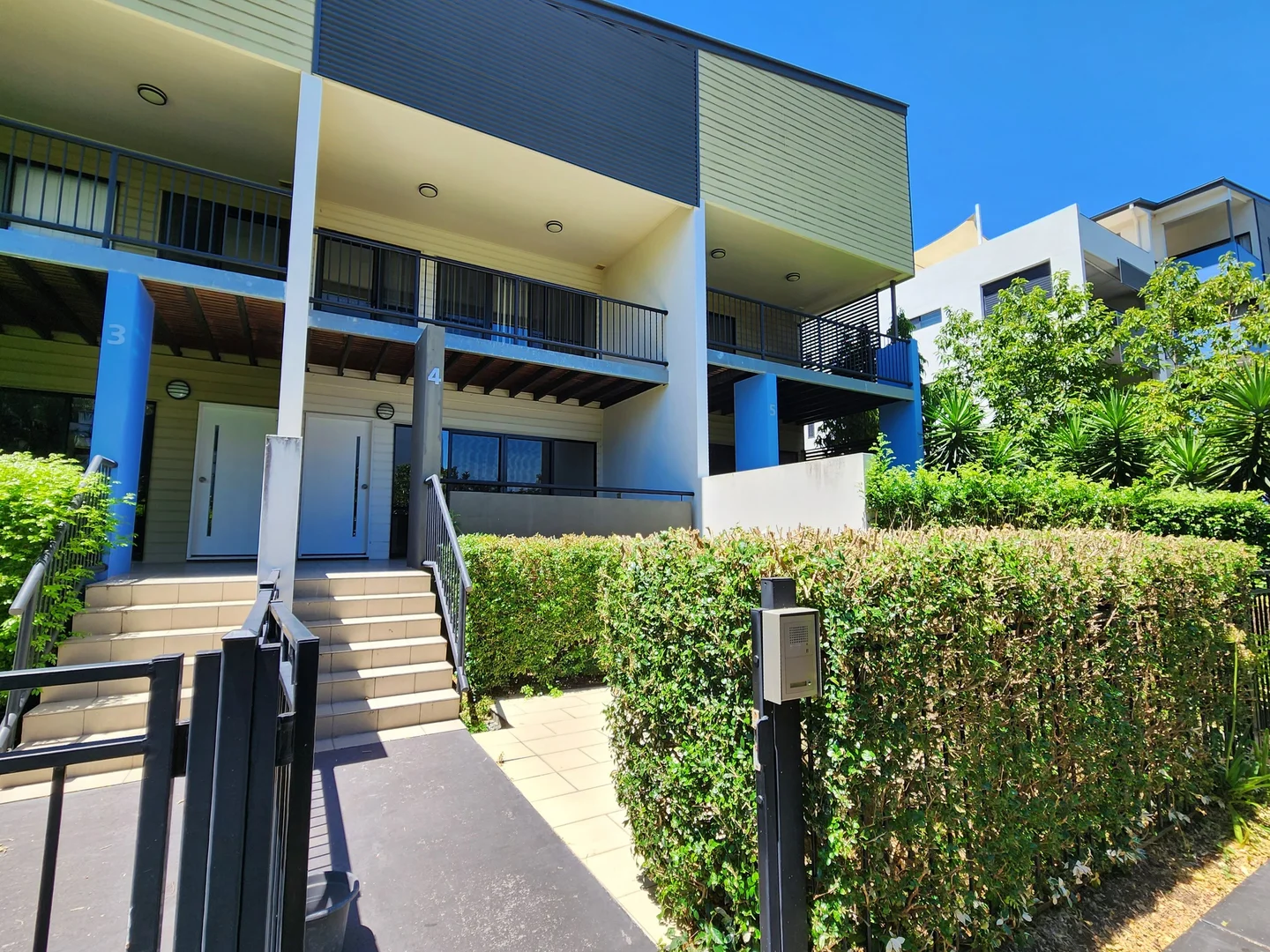 Additional image 16 of 4/2180 Logan Road, Upper Mount Gravatt QLD 4122