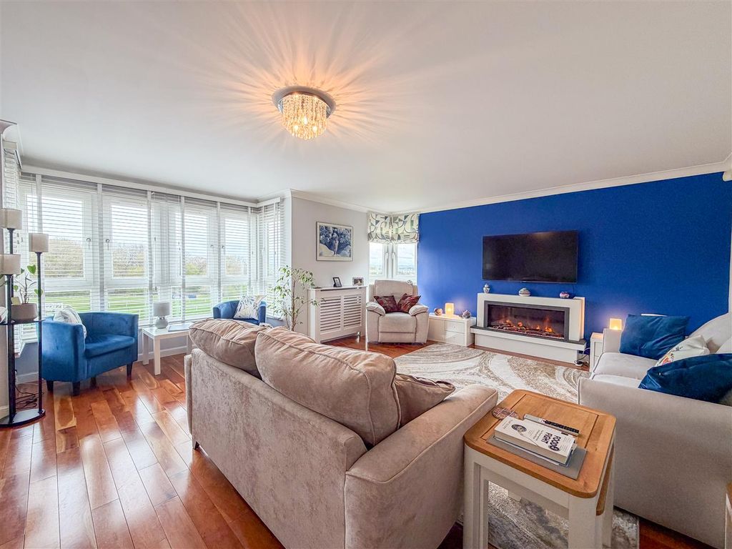 Additional image 2 of 2 bed flat for saleThe Paddock, Hamilton ML3